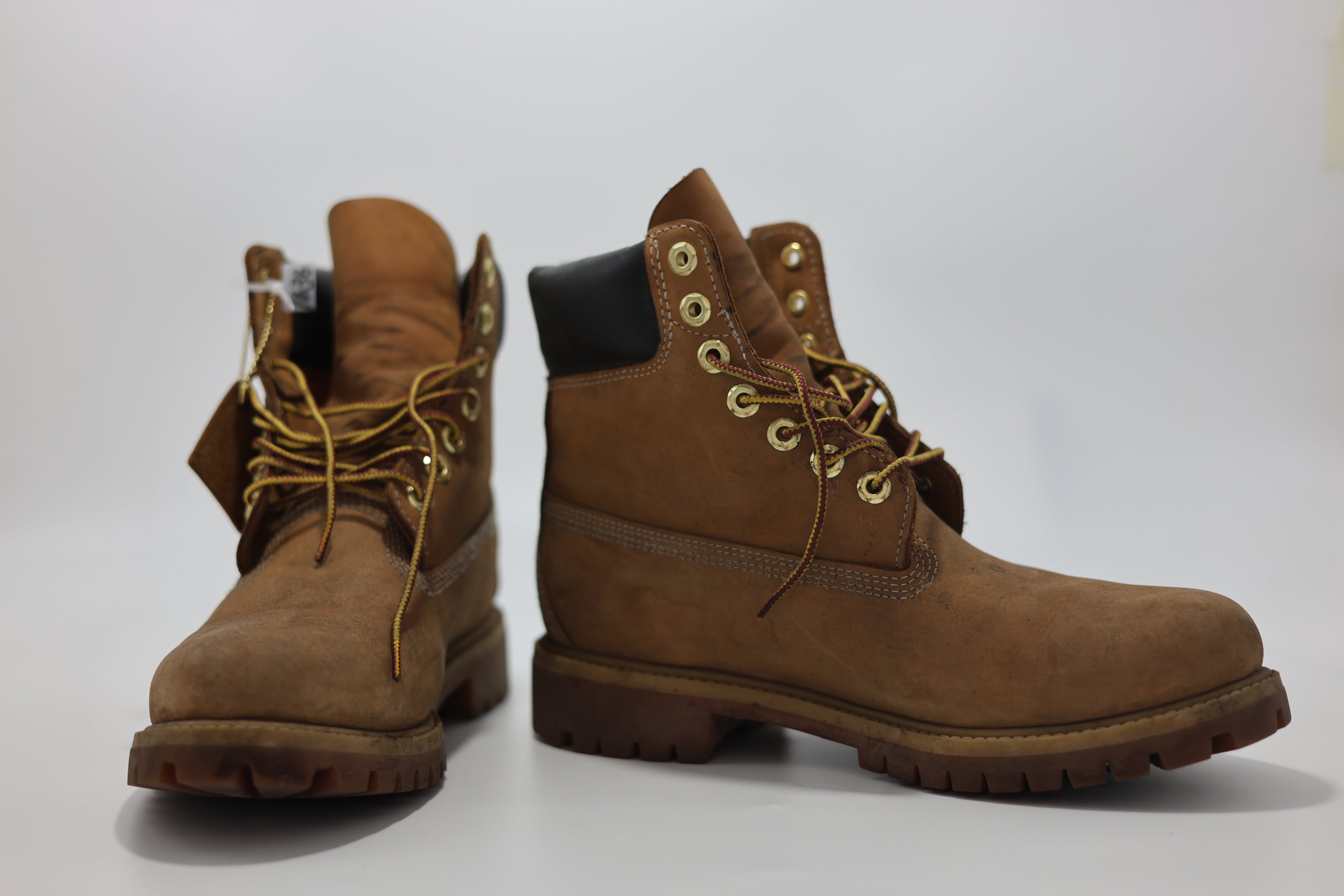 Suede / Nubuck & Nubuck Leather | Mesh or Mixed Material | Canvas | Denim Redye Essentials